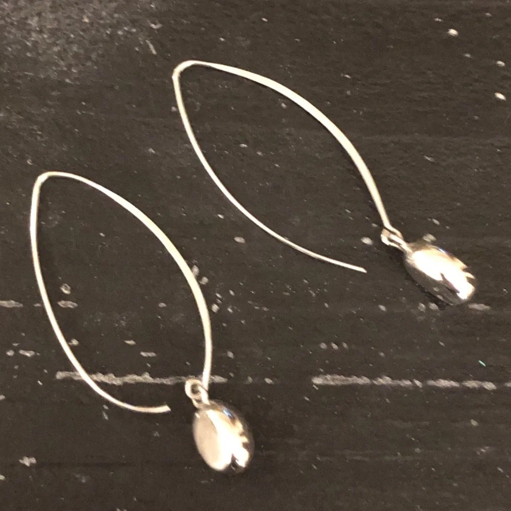 Silpada Sterling Silver Wire Drop Threader Earrings - Picture 3 of 4
